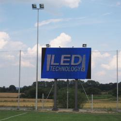 telbimy_LED_stadionowe_1