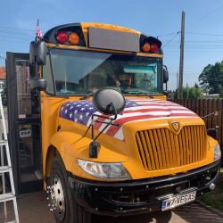 P4American_Bus